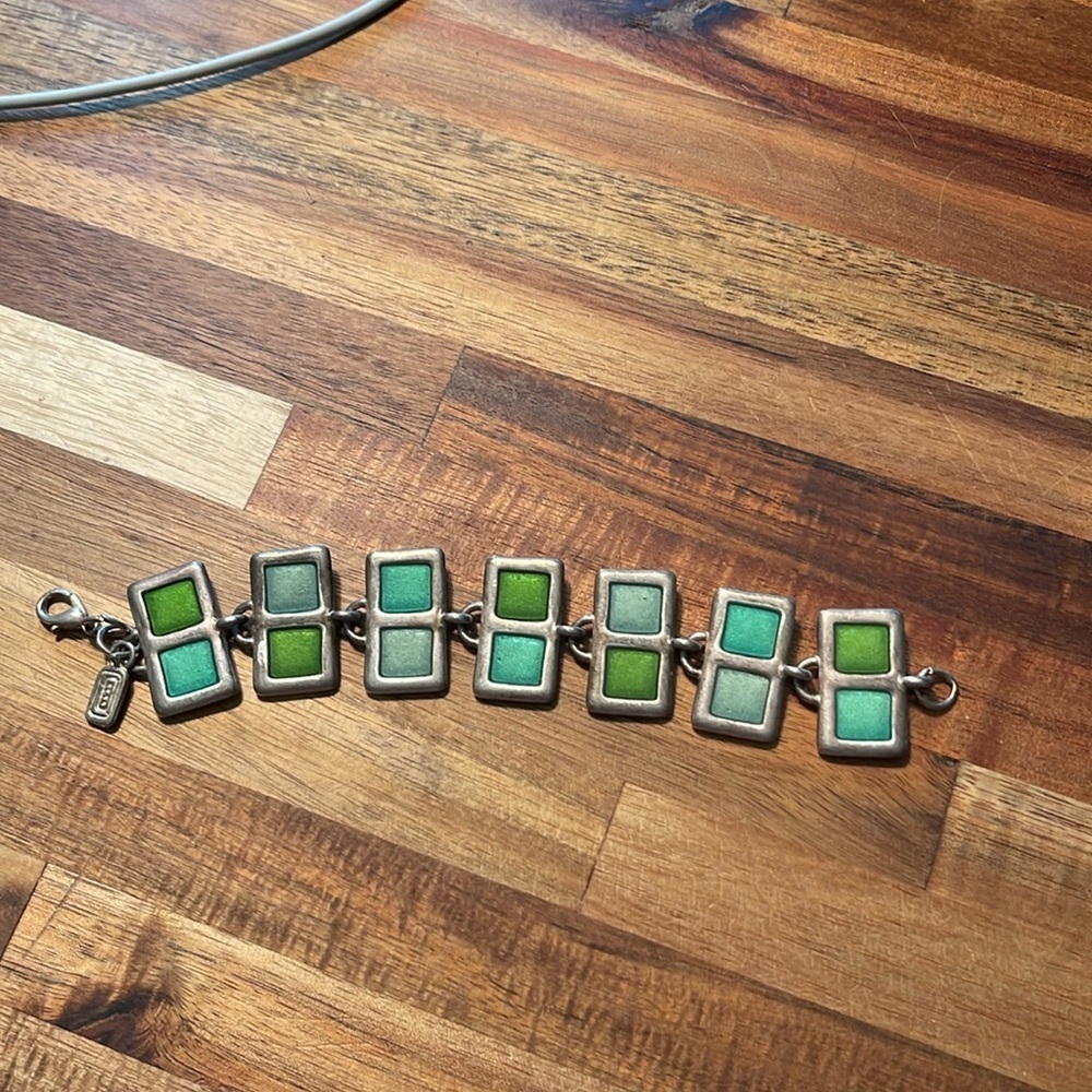 Jackie Spector Signed Green Unique Bracelet. P